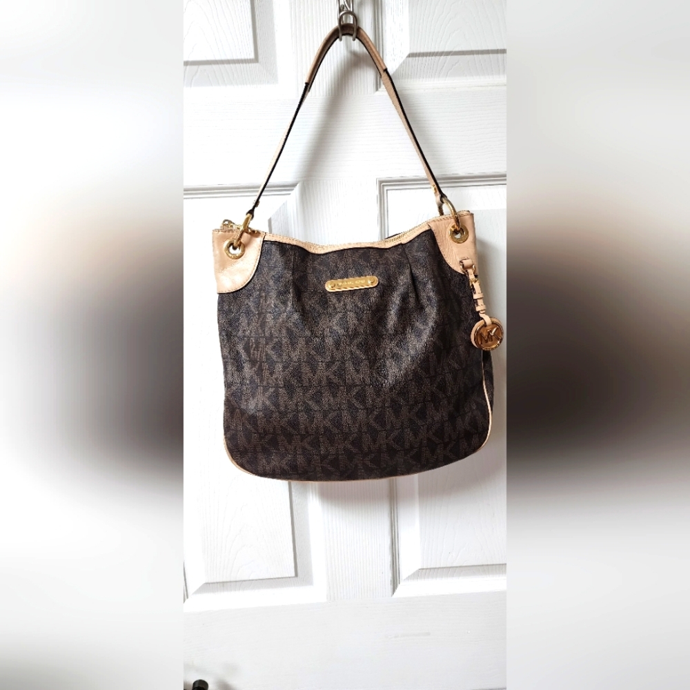 Michael Kors Signature Hobo Handbag